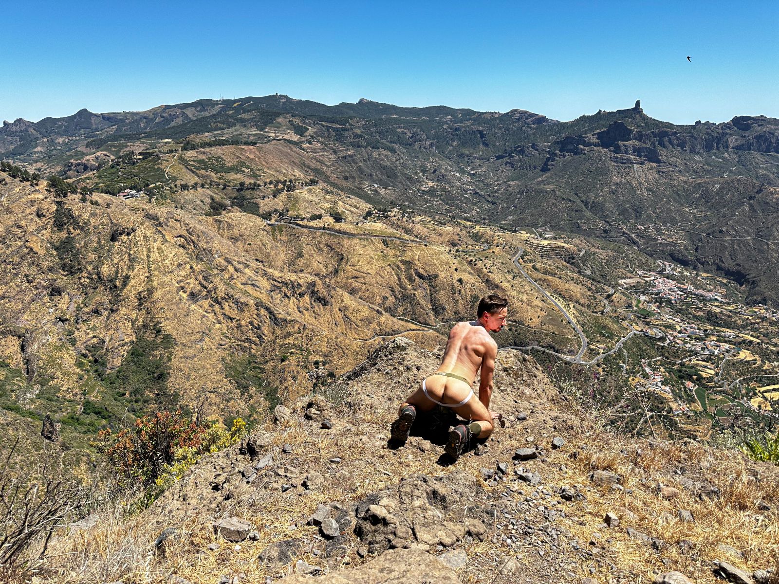 27A7C148-5686-4848-A6E6-54020EE0F19D