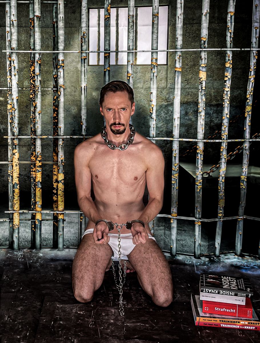 4C933903-4804-4864-9617-5170C1BF80D9