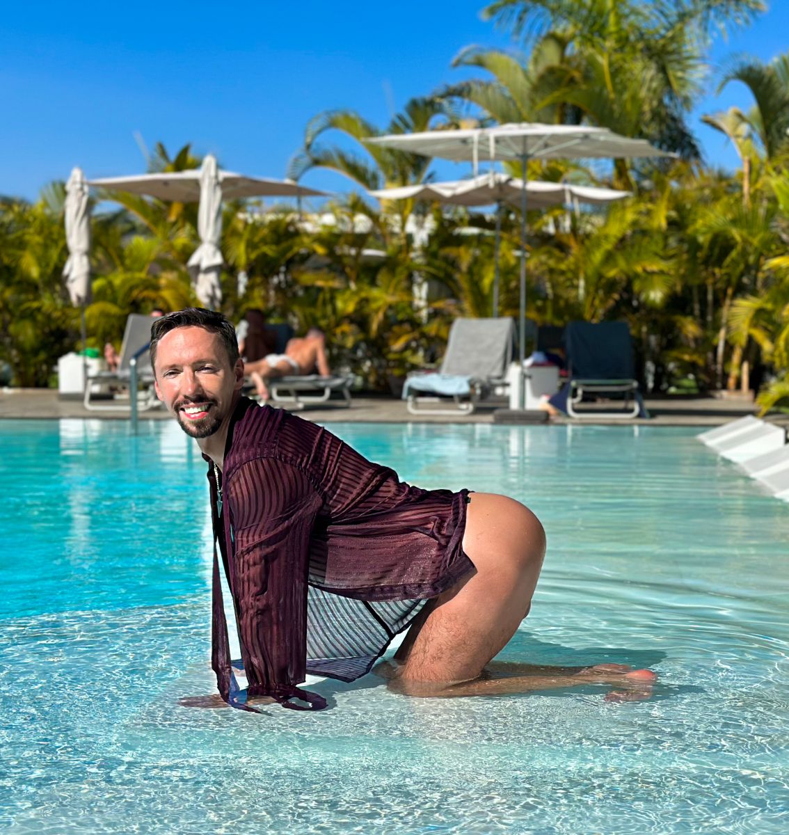 54B7CA20-2E99-4CC1-BBDC-03F9D87A51B7