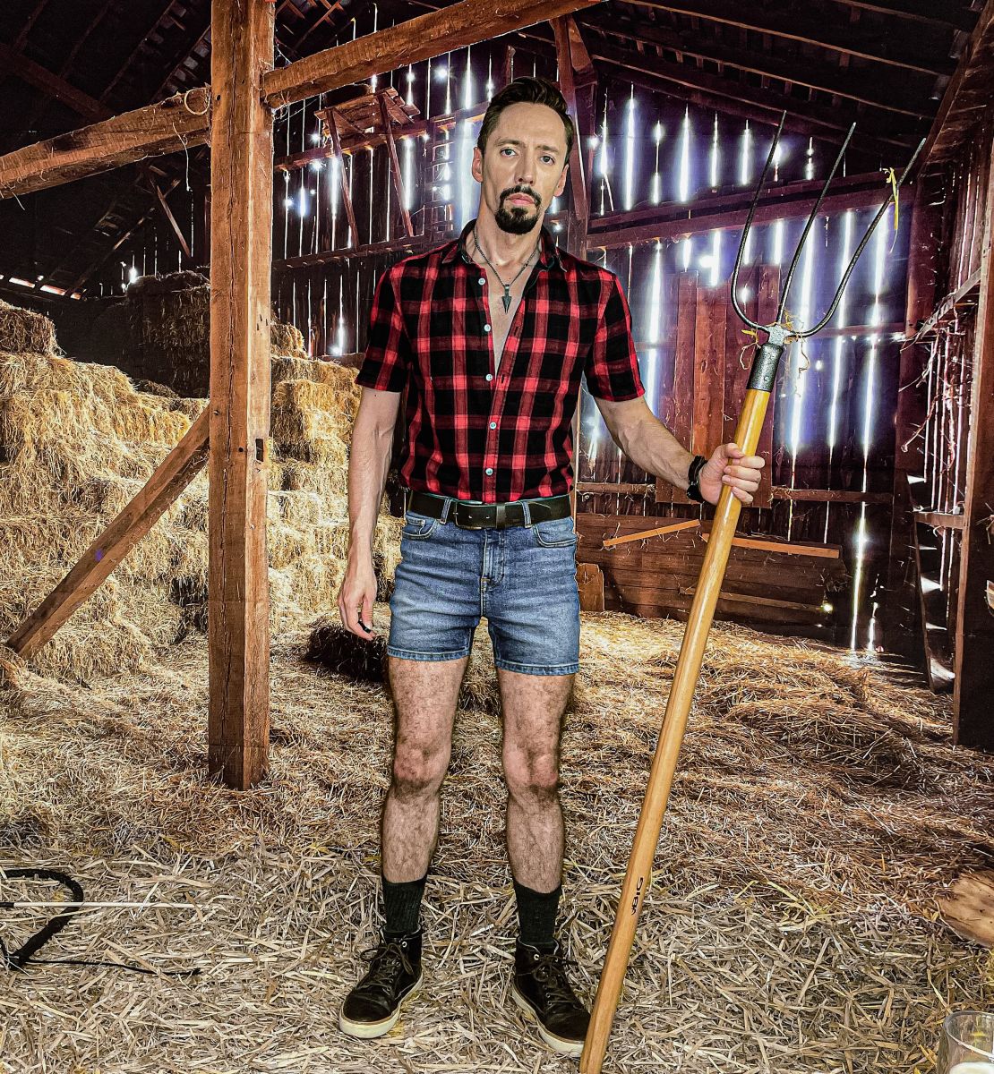 7719961D-CF40-48FB-9CEE-2FD9804B7D8E