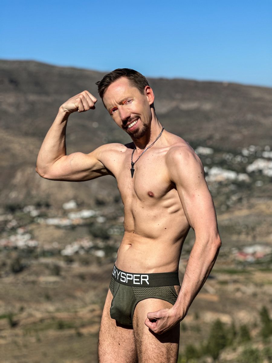 A606E0FE-8B32-482A-9877-FDE7EA2D45B4