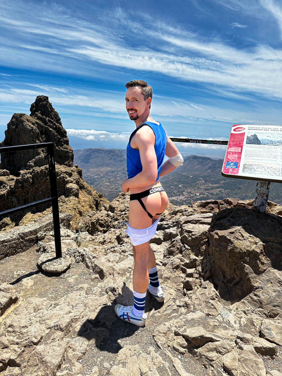 BF4F73F9-977F-48E9-958C-EFAC976BDB00