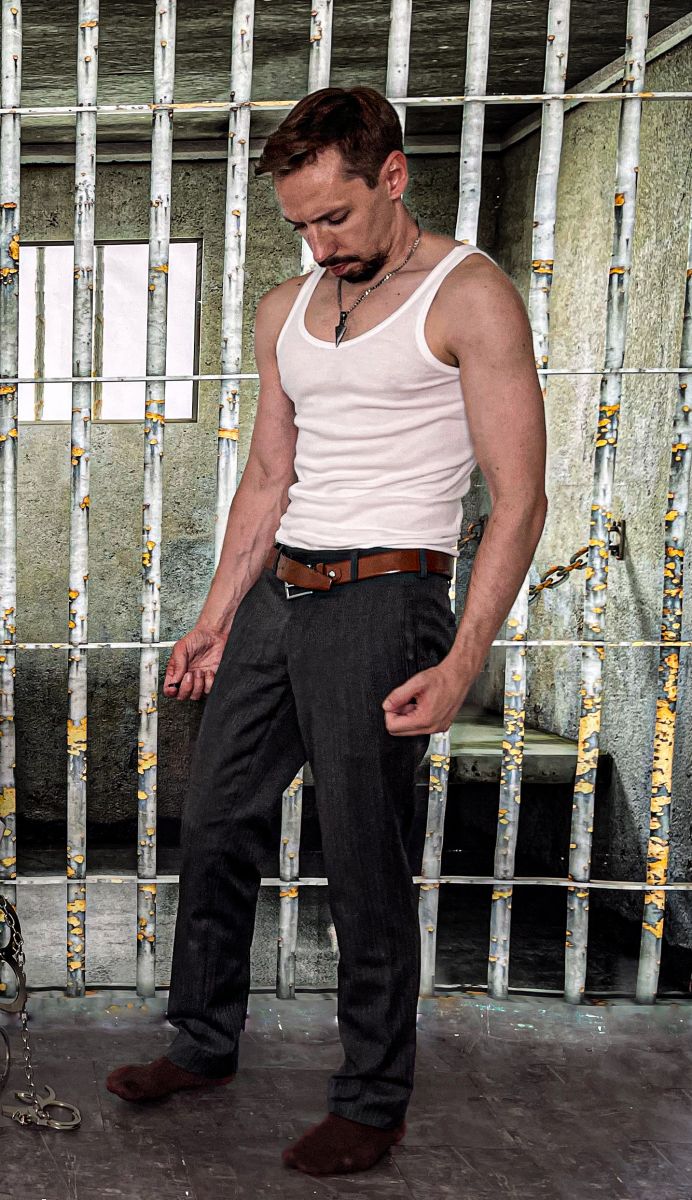 CA8F1B0E-4AEB-4BC4-B07D-3B719F4CA2E2