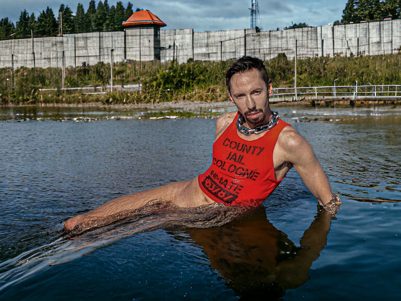 DD8C9003-9E22-45C2-BB81-83136A3C4C73