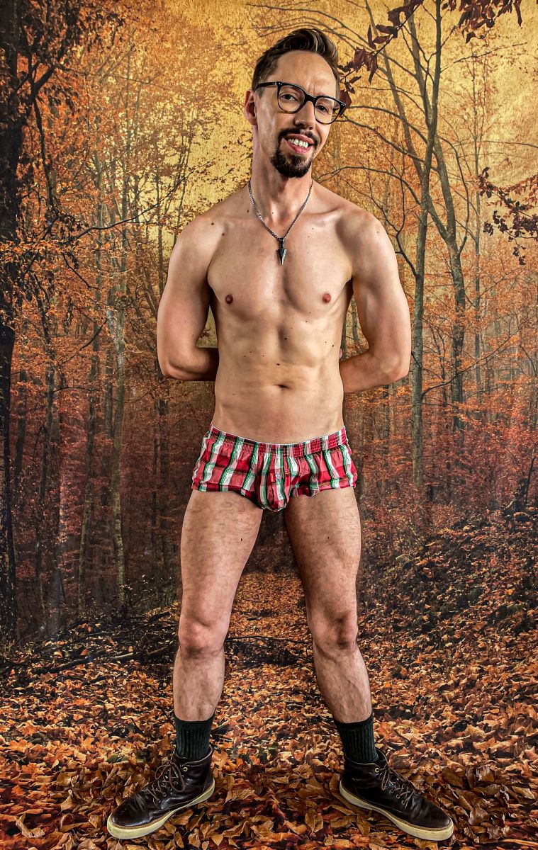 F0967640-E9C2-4976-9ED7-48F56E84BCC2