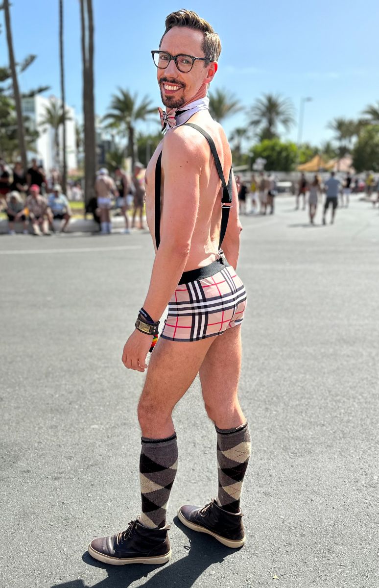 F582AA24-20E4-4E56-8518-771A5494C429